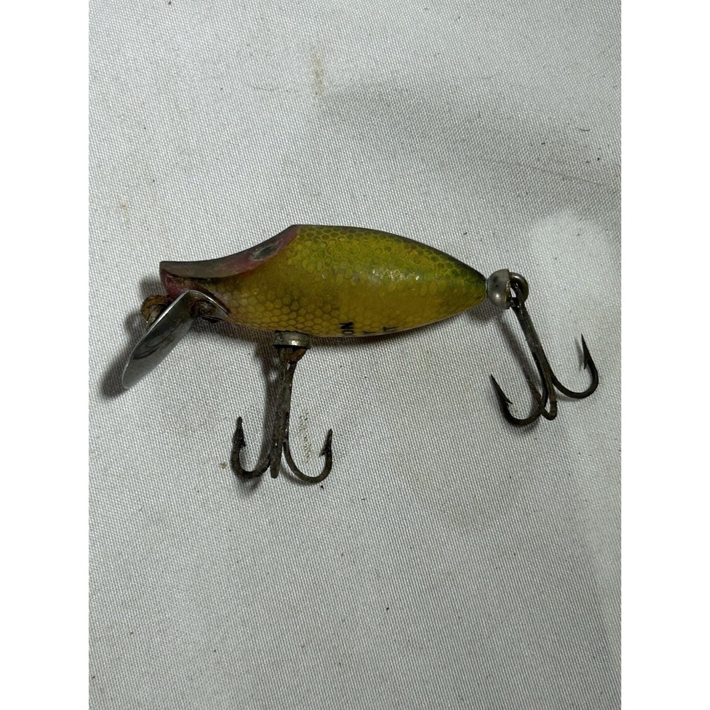 Vintage 2" Heddon Tiny Runt Fishing Lure Fish Collectible Display Mancave